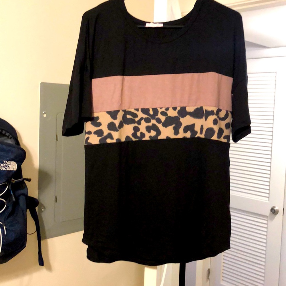 Tee